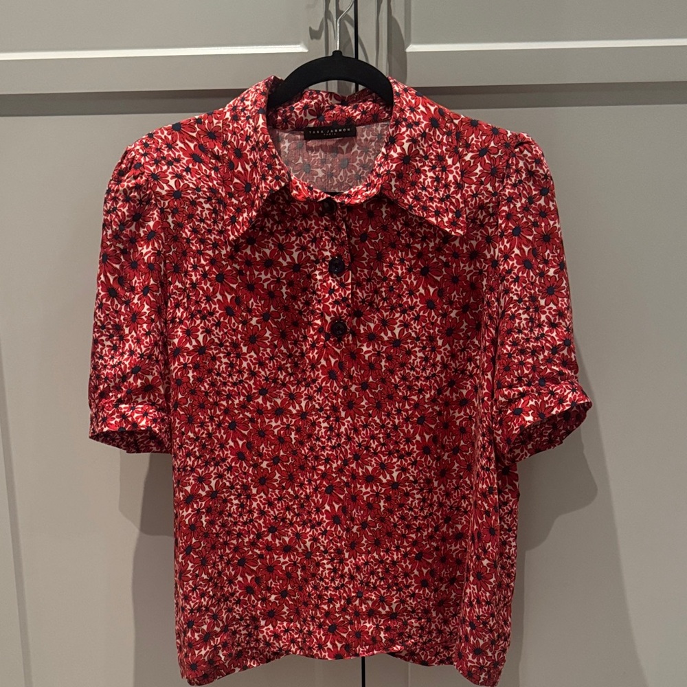 Tara Jarmon Red Floral Short-Sleeve Silk Top with Pointed Collar